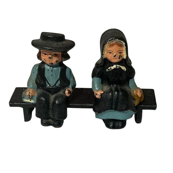 Vintage Cast Iron Miniature Pennsylvania Dutch Black and Blue Amish Figurines - Picture 1 of 6